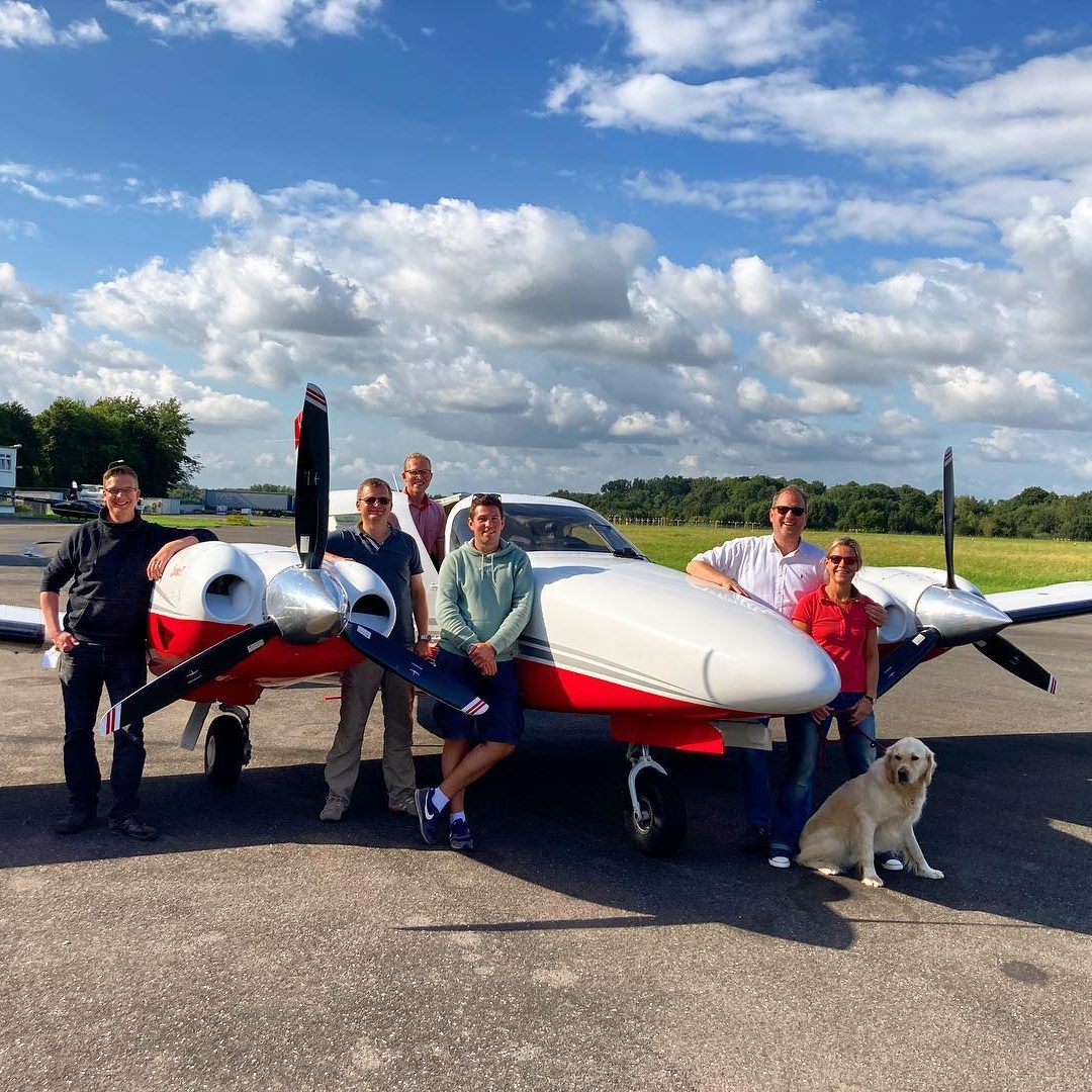 TL-Aviation_Flugschule_Team Flugschule_ATPL(A)_PPL(A)_MCC_Fluglehrer